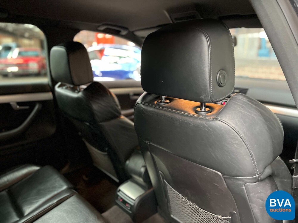 Audi S4 Avant 4.2 V8 quattro 344hp 2003, 77-RXL-3.