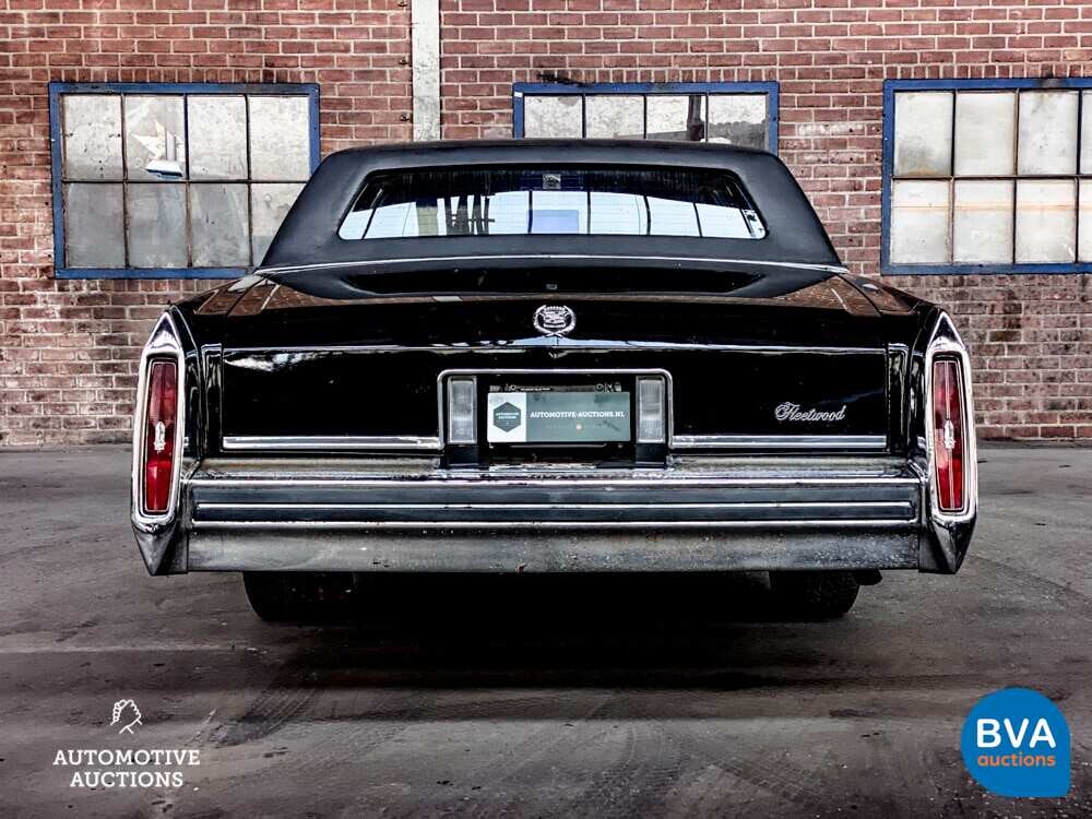 Cadillac Fleetwood Limo 143hp 1973.