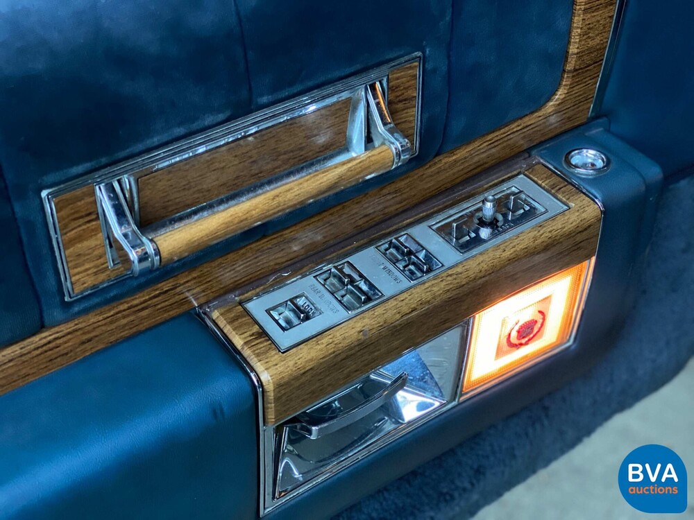 Cadillac Fleetwood Limo 143hp 1973.