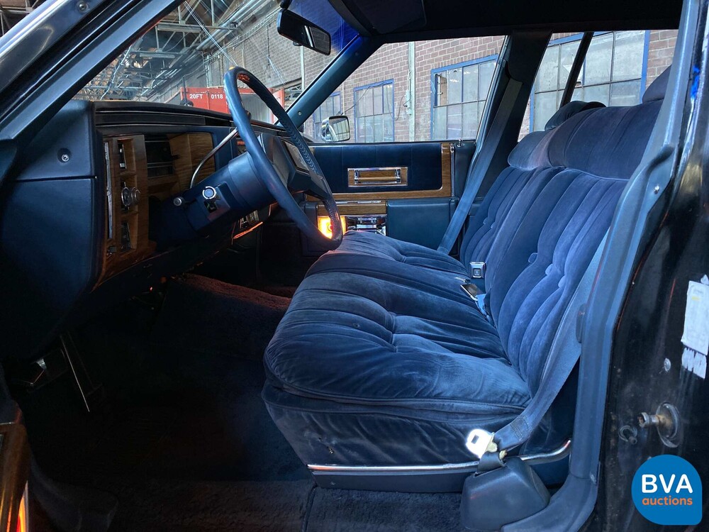 Cadillac Fleetwood Limo 143hp 1973.