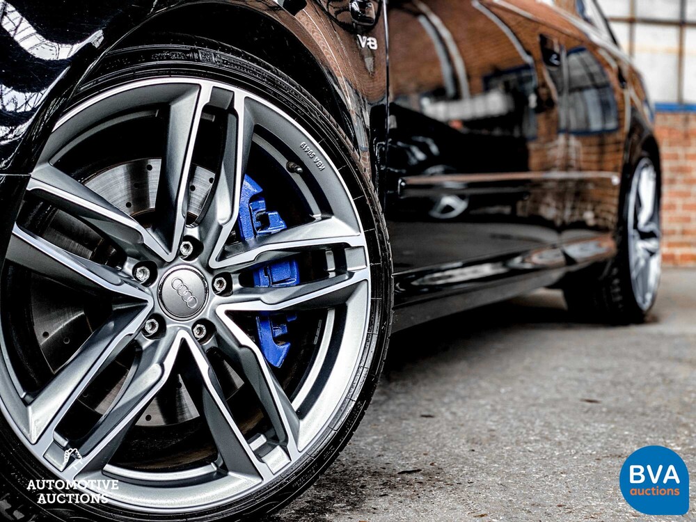 Audi S4 Avant 4.2 V8 quattro Pro Line 344hp 2006, 67-XB-NT.