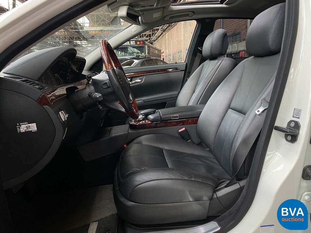 Mercedes-Benz S550L AMG 435pk 2006 -YOUNGTIMER-.