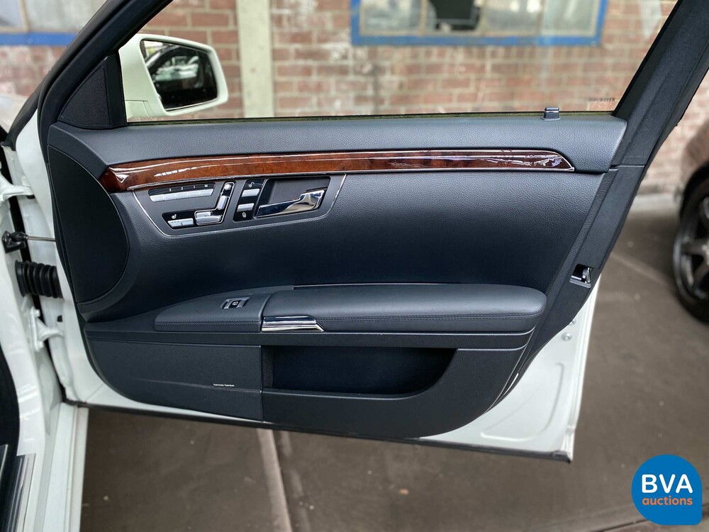 Mercedes-Benz S550L AMG 435pk 2006 -YOUNGTIMER-.