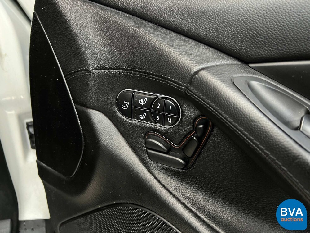 2009 Mercedes-Benz SL500 AMG Cabriolet S65 Look 400hp.