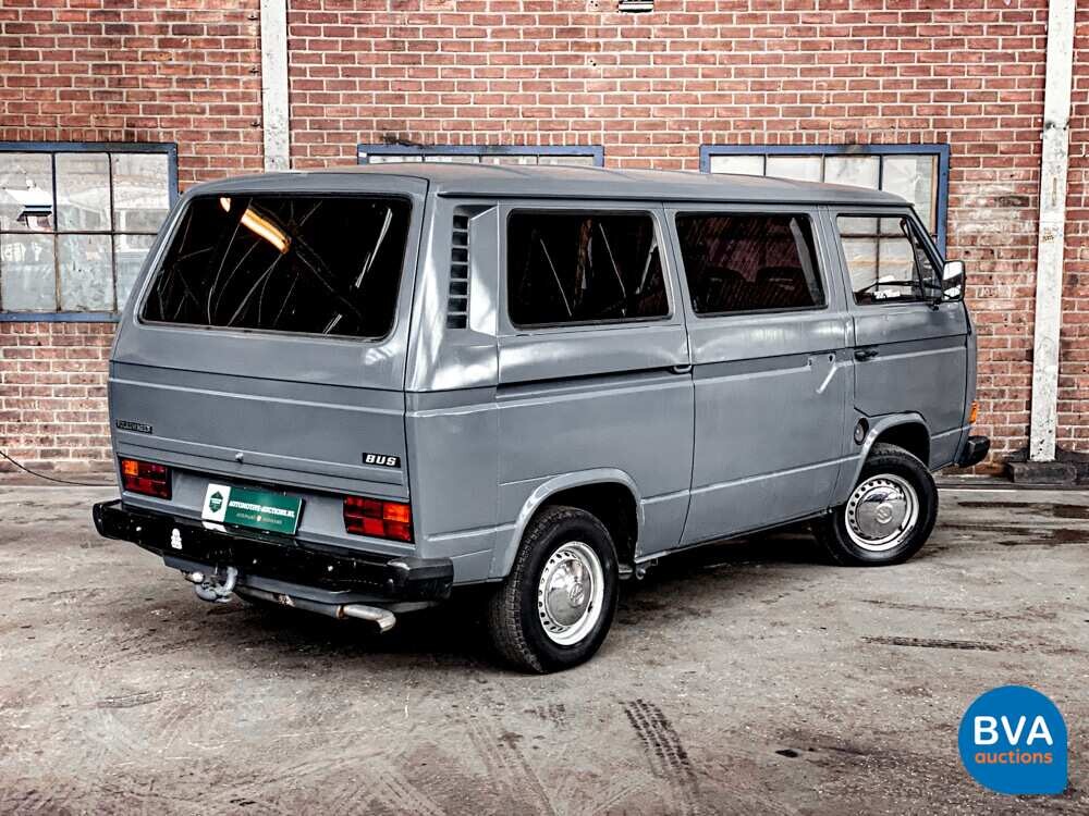 Volkswagen T3 Kleinbus 9 seater 60pk 1980, GH-44-ZT.