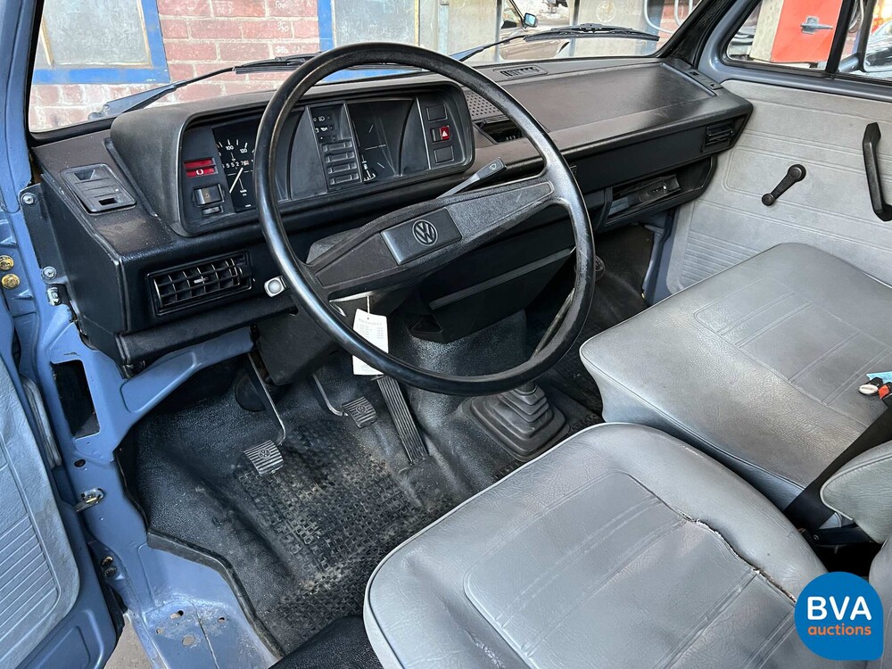 Volkswagen T3 Kleinbus 9 seater 60pk 1980, GH-44-ZT.