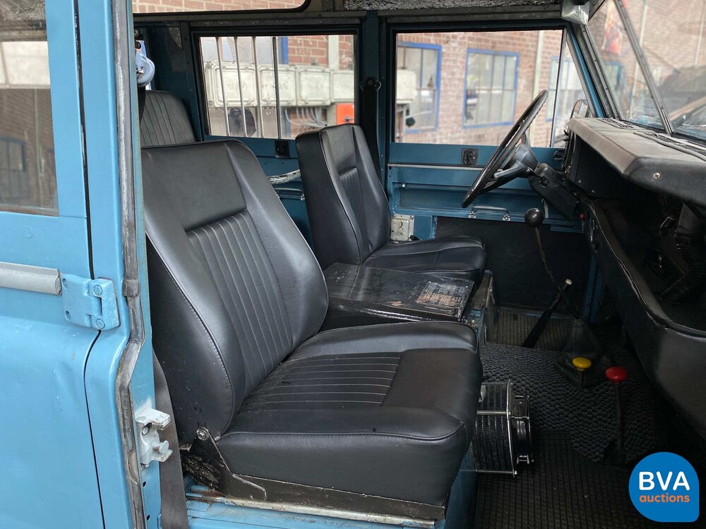 Landrover 109 82PS 1977.