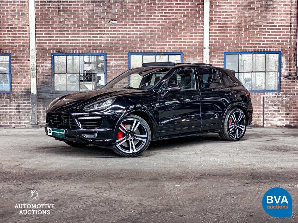 Porsche Cayenne 4.8 Turbo S SportChrono 551pk 2013 -Org. NL-, 7-KPX-58