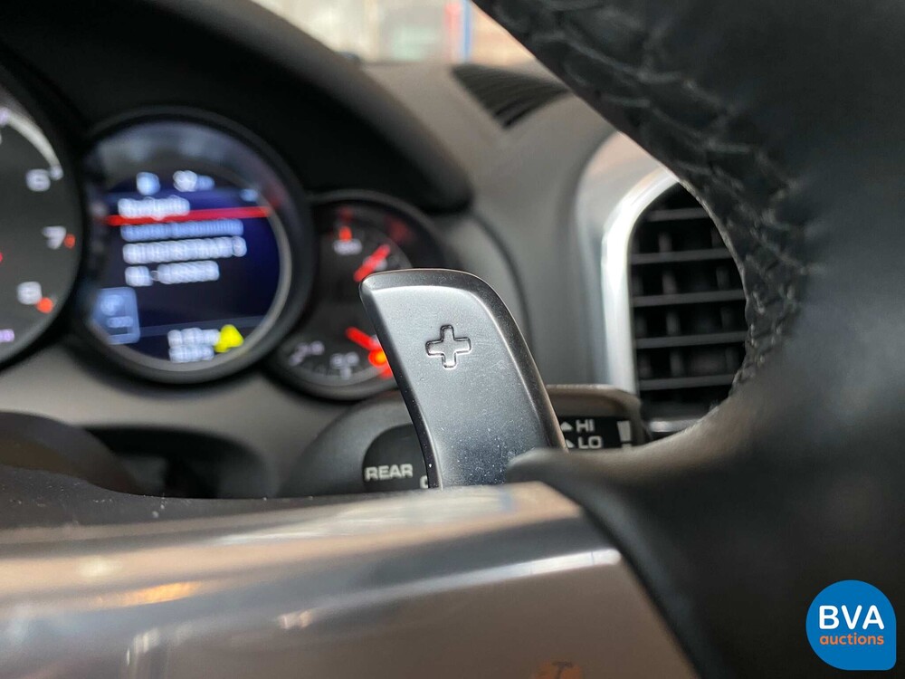 Porsche Cayenne 4.8 Turbo S SportChrono 551pk 2013 -Org. NL-, 7-KPX-58