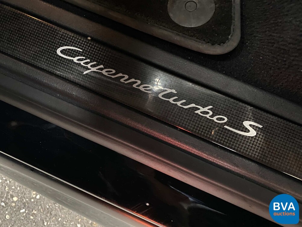 Porsche Cayenne 4.8 Turbo S SportChrono 551pk 2013 -Org. NL-, 7-KPX-58