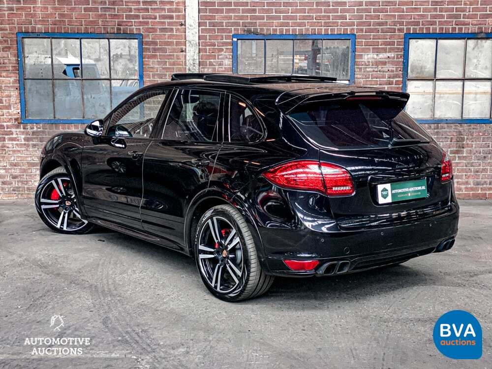 Porsche Cayenne 4.8 Turbo S SportChrono 551pk 2013 -Org. NL-, 7-KPX-58