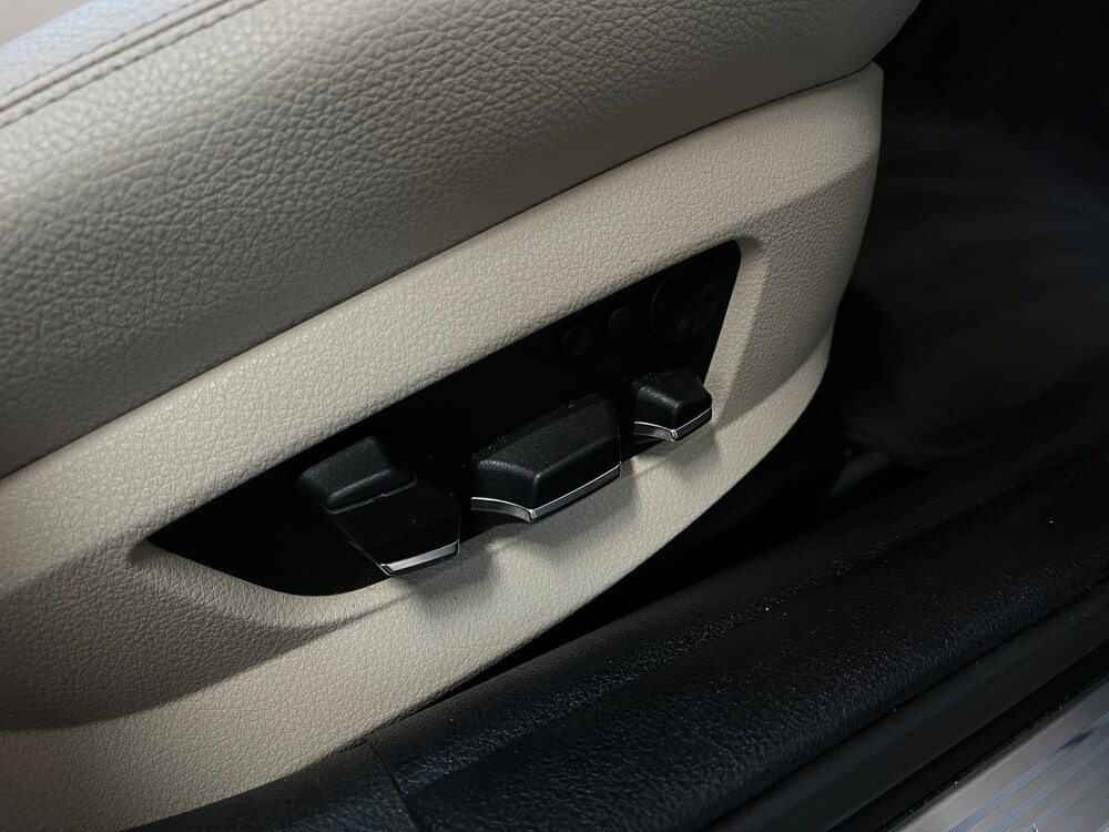 BMW 535d High Executive M-sport 5-series Touring 300hp 2011 -Org. NL-, 66-PFF-9.