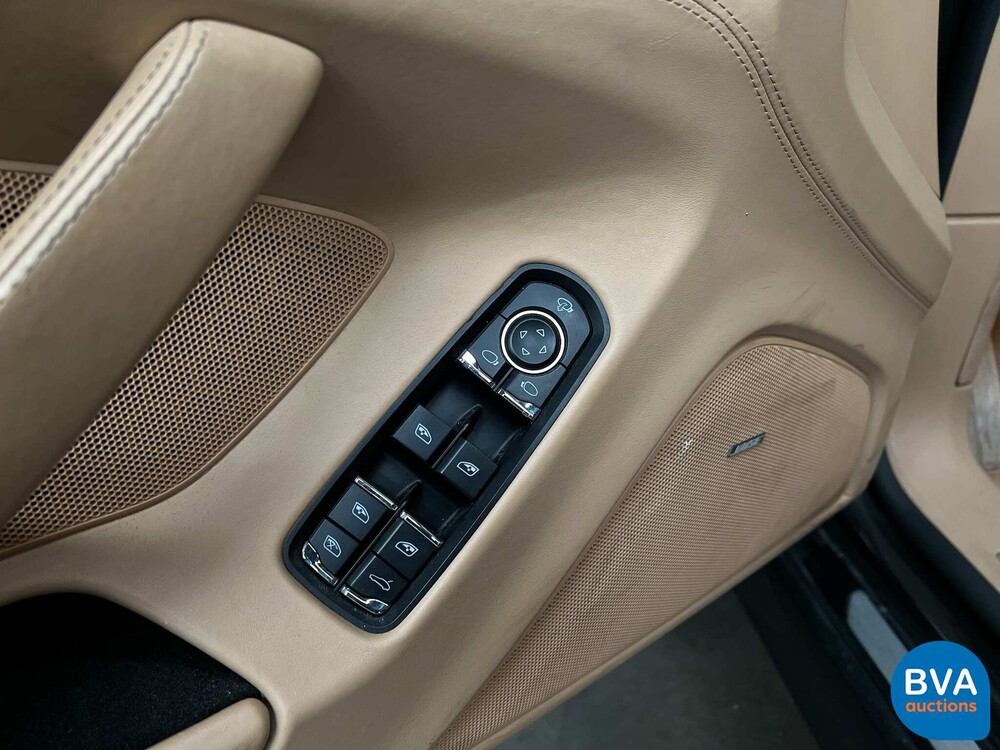 Porsche Panamera 4s 4.8 V8 400hp 2009.