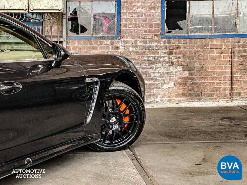 Porsche Panamera 4s 4.8 V8 400hp 2009.