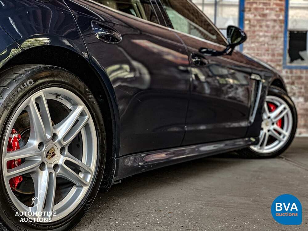 Porsche Panamera 4s 4.8 V8 SportChrono 400hp 2010.