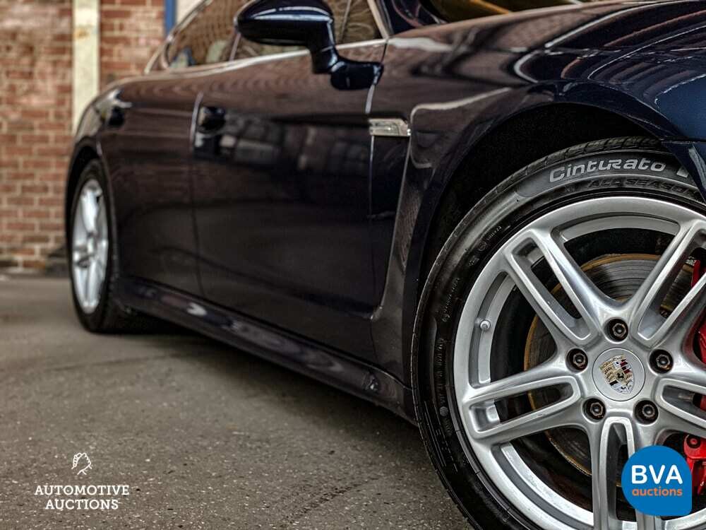 Porsche Panamera 4s 4.8 V8 SportChrono 400hp 2010.