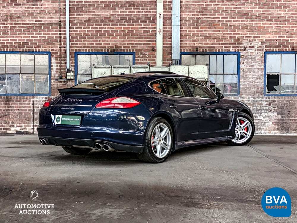 Porsche Panamera 4s 4.8 V8 SportChrono 400hp 2010.