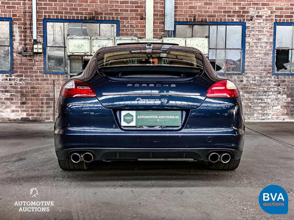 Porsche Panamera 4s 4.8 V8 SportChrono 400hp 2010.