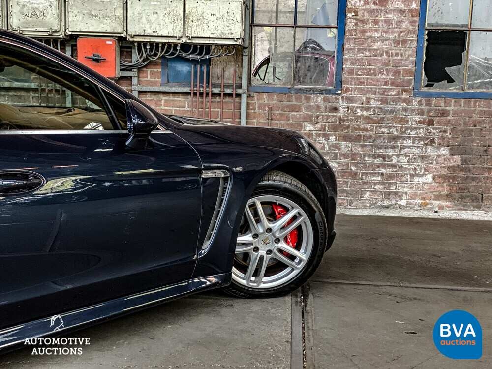 Porsche Panamera 4s 4.8 V8 SportChrono 400hp 2010.