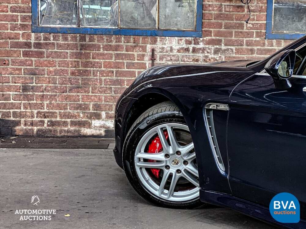 Porsche Panamera 4s 4.8 V8 SportChrono 400hp 2010.
