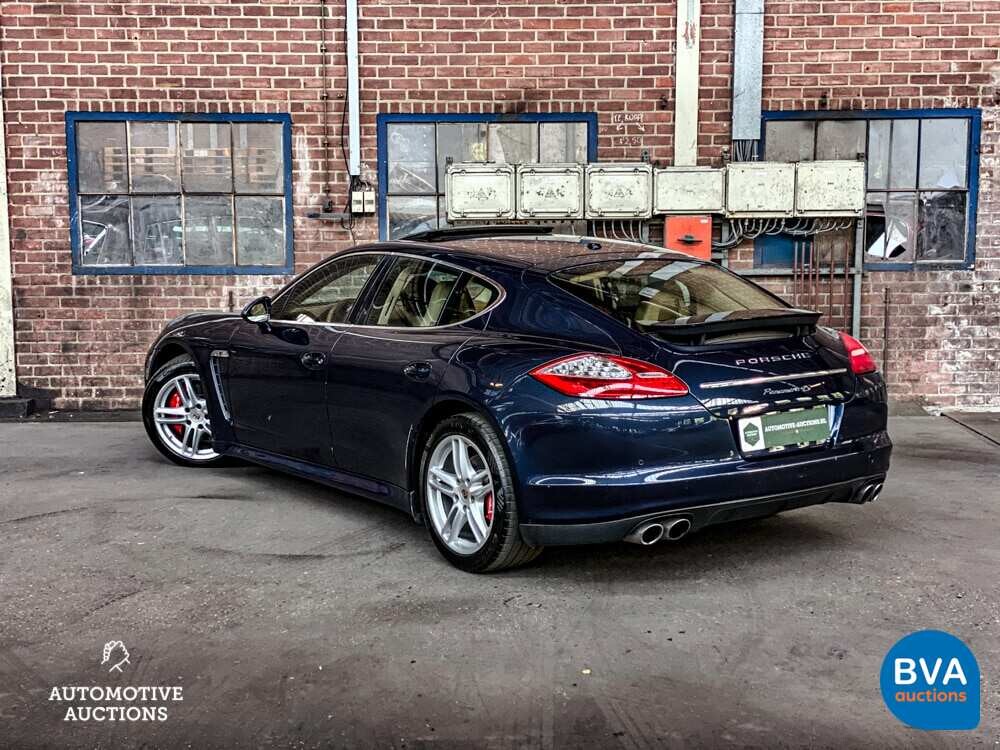 Porsche Panamera 4s 4.8 V8 SportChrono 400hp 2010.
