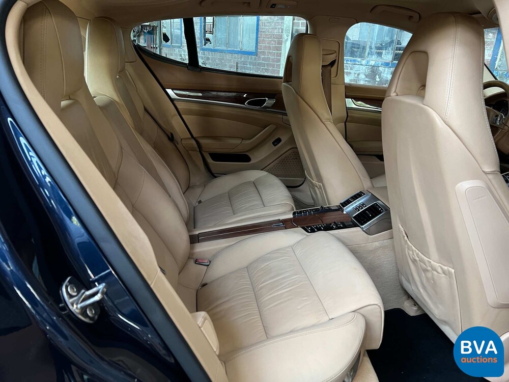 Porsche Panamera 4s 4.8 V8 SportChrono 400hp 2010.