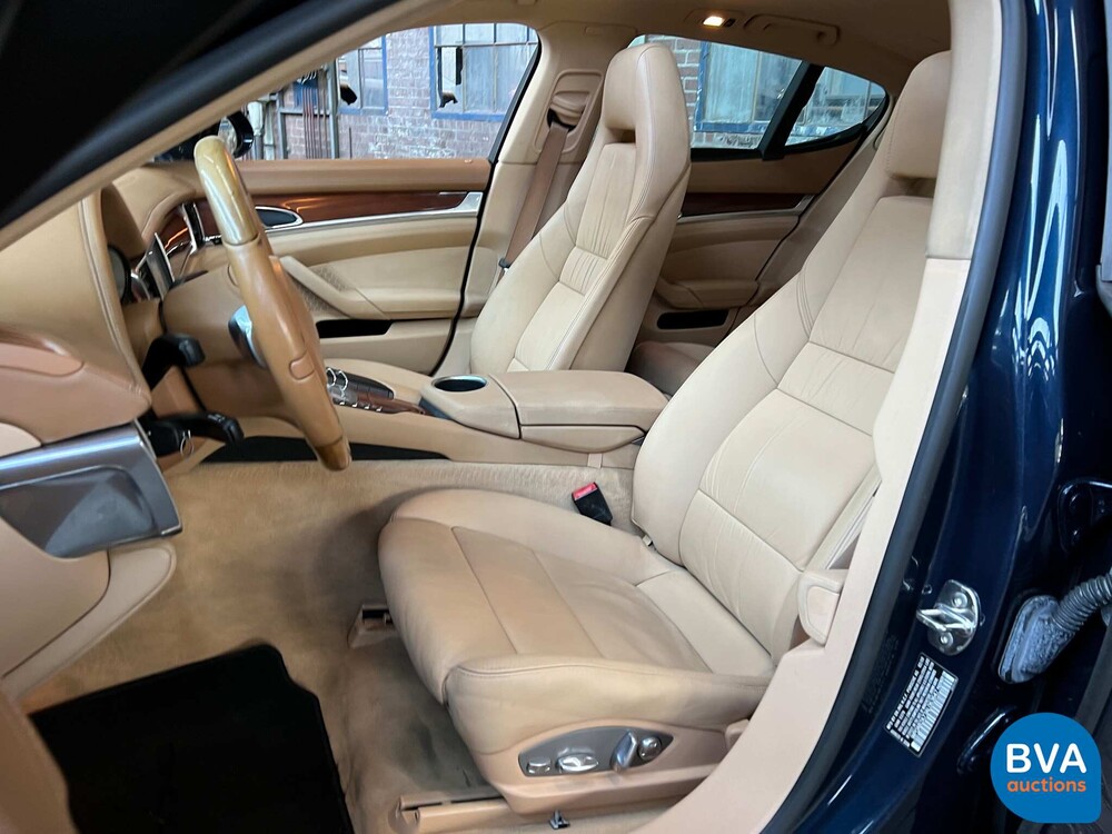 Porsche Panamera 4s 4.8 V8 SportChrono 400hp 2010.