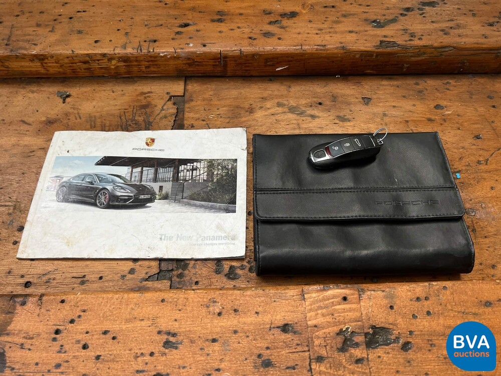Porsche Panamera 4s 4.8 V8 SportChrono 400hp 2010.