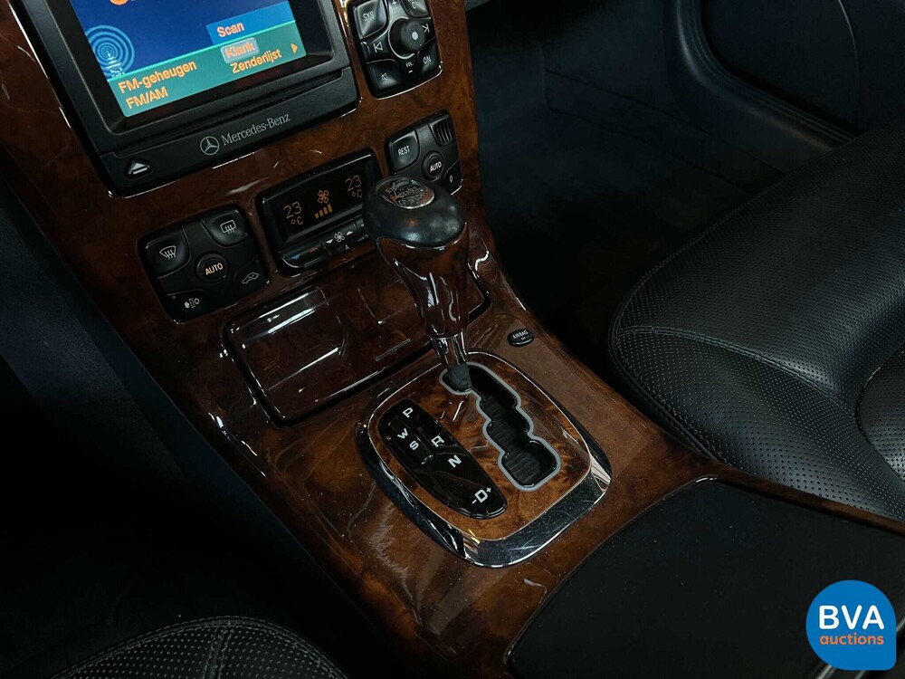 Mercedes-Benz CL500 Coupé 306 PS 2002.