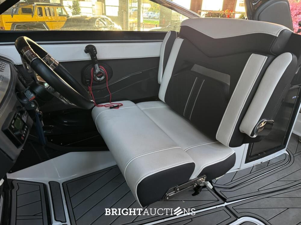 Monterey 278 SS (Mercury MerCruiser 6.2L V8 engine) 300hp Bowrider + Tailer Vlemmix N/A 2021
