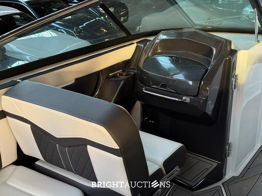 Monterey 278 SS (Mercury MerCruiser 6.2L V8 engine) 300hp Bowrider + Tailer Vlemmix N/A 2021
