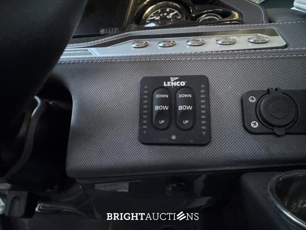 Monterey 278 SS (Mercury MerCruiser 6.2L V8 engine) 300hp Bowrider + Tailer Vlemmix N/A 2021
