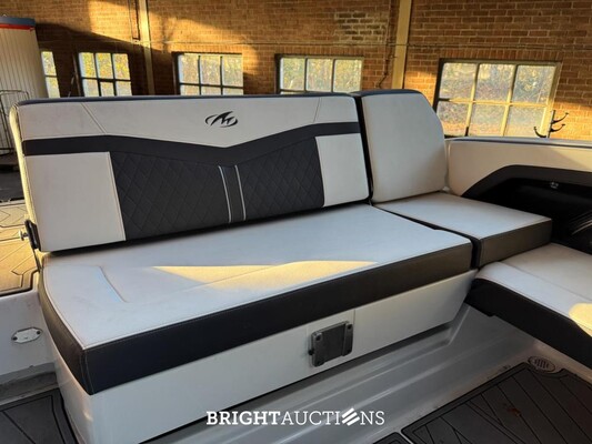 Monterey 278 SS (Mercury MerCruiser 6.2L V8 engine) 300hp Bowrider + Tailer Vlemmix N/A 2021
