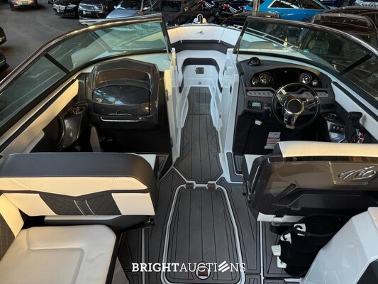 Monterey 278 SS (Mercury MerCruiser 6.2L V8 engine) 300hp Bowrider + Tailer Vlemmix N/A 2021
