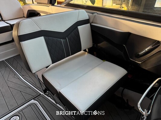 Monterey 278 SS (Mercury MerCruiser 6.2L V8 engine) 300hp Bowrider + Tailer Vlemmix N/A 2021
