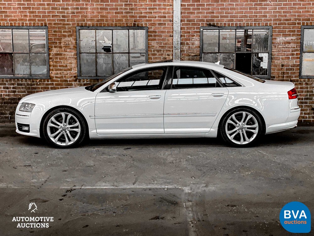 Audi S8 5.2 FSI Quattro V10 450 PS 2010.