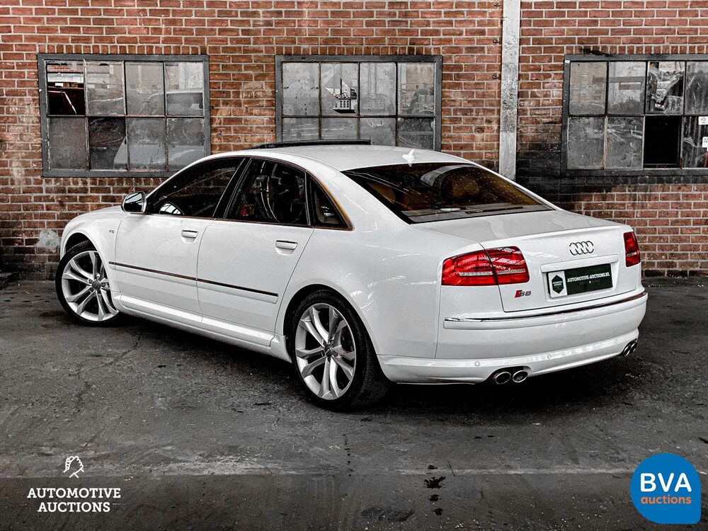 Audi S8 5.2 FSI Quattro V10 450 PS 2010.