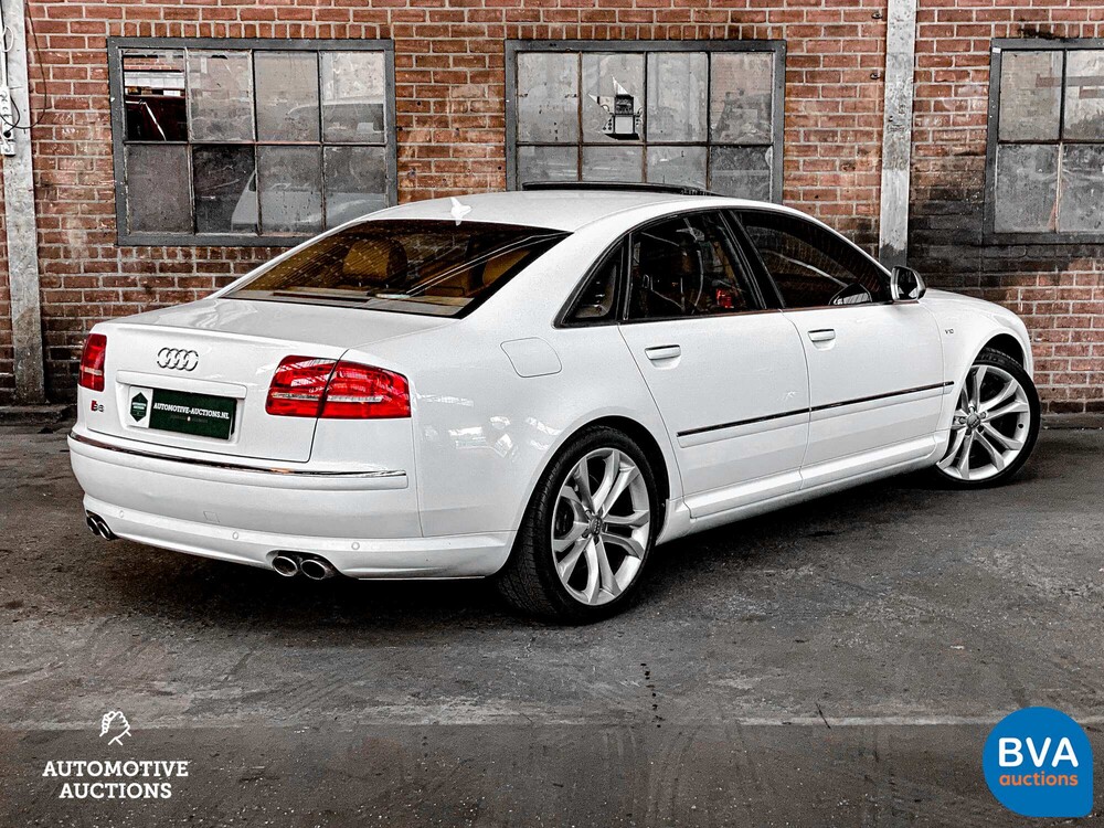 Audi S8 5.2 FSI Quattro V10 450 PS 2010.