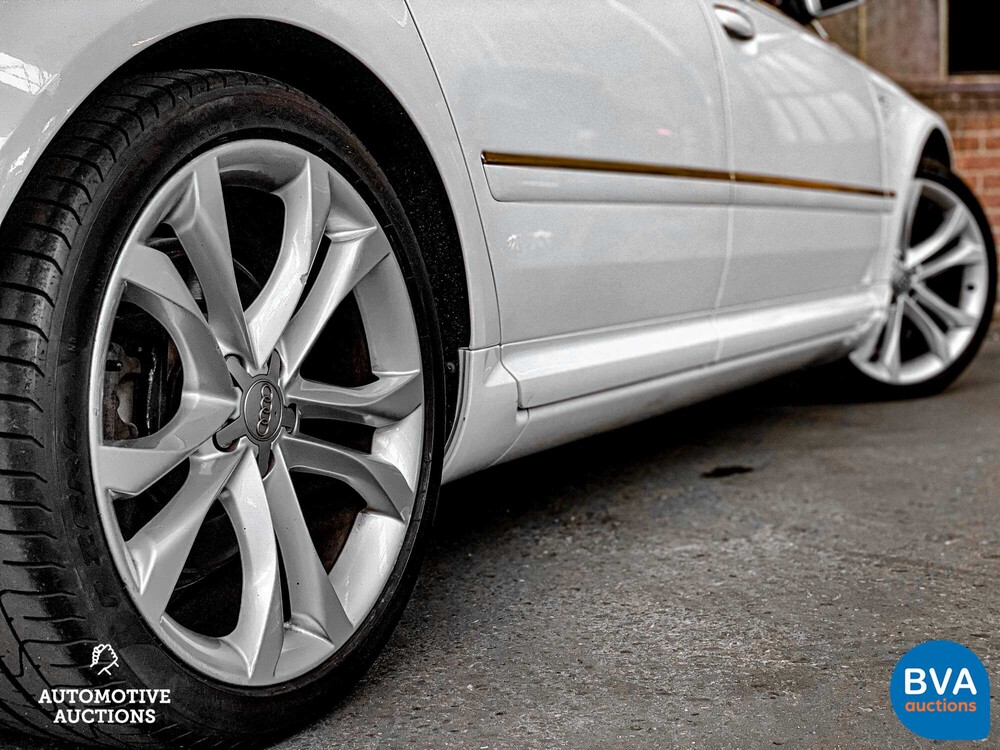 Audi S8 5.2 FSI Quattro V10 450 PS 2010.