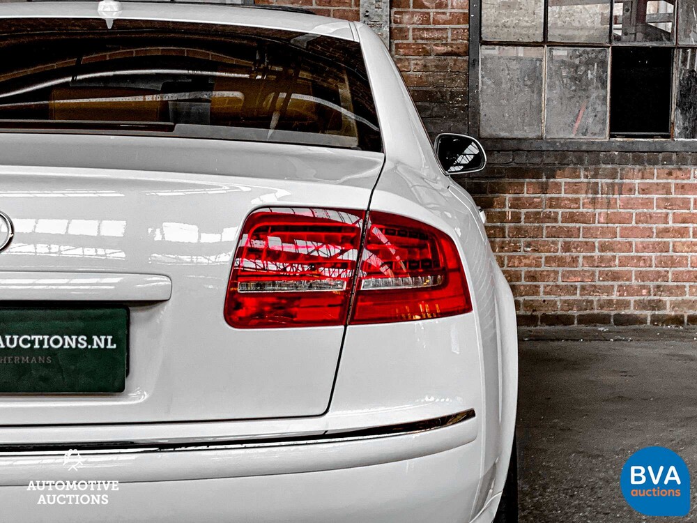Audi S8 5.2 FSI Quattro V10 450 PS 2010.