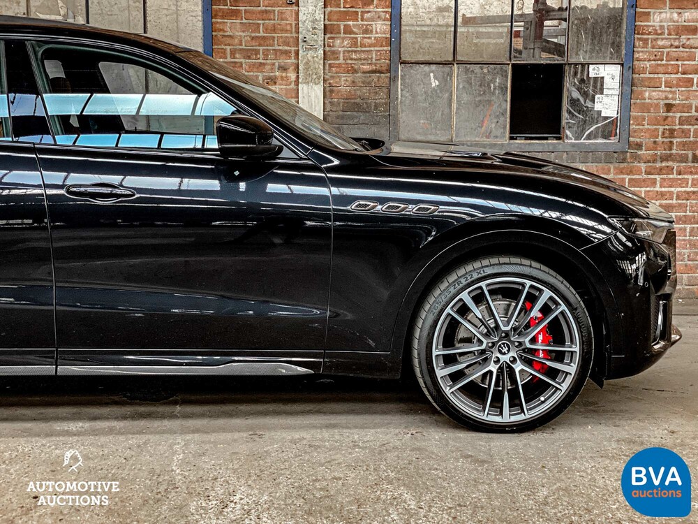 Maserati Levante Trofeo V8 581 PS 2020 MEIN FACELIFT-Ferrari-MOTOR.