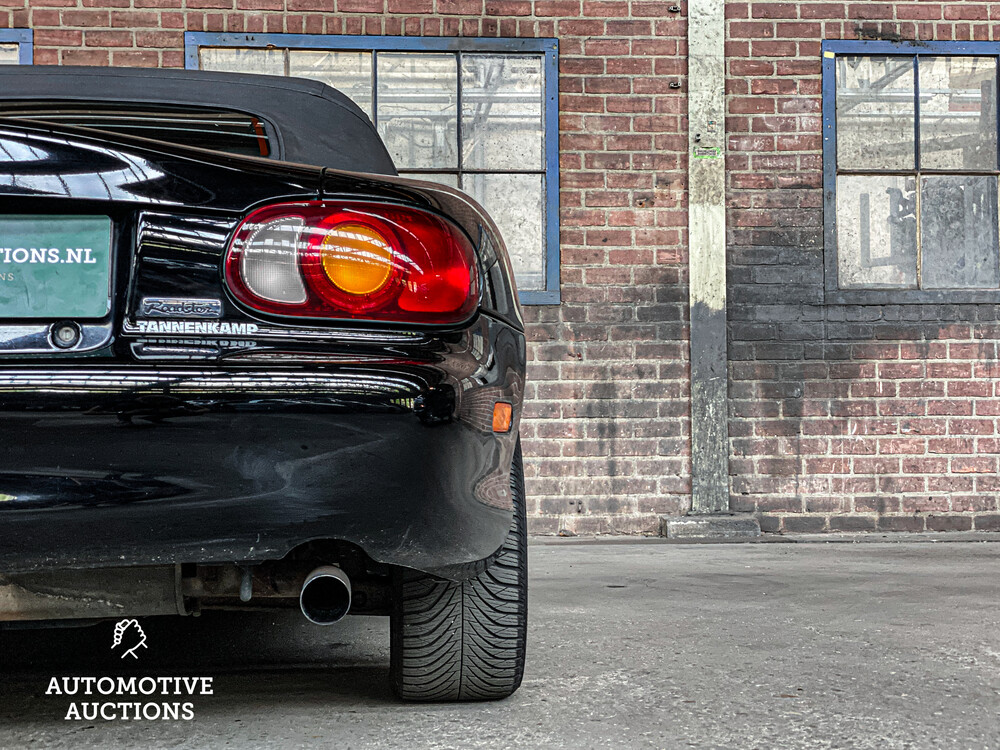 Mazda MX-5 1.6i 110 PS 1999, R-297-DF.