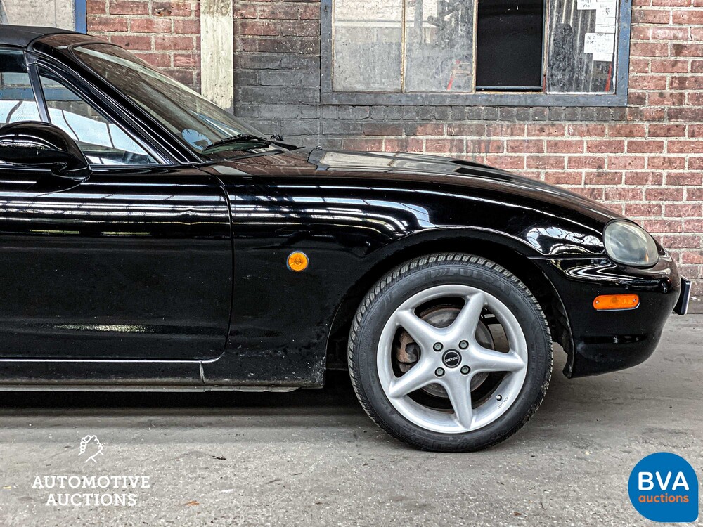 Mazda MX-5 1.6i 110 PS 1999, R-297-DF.