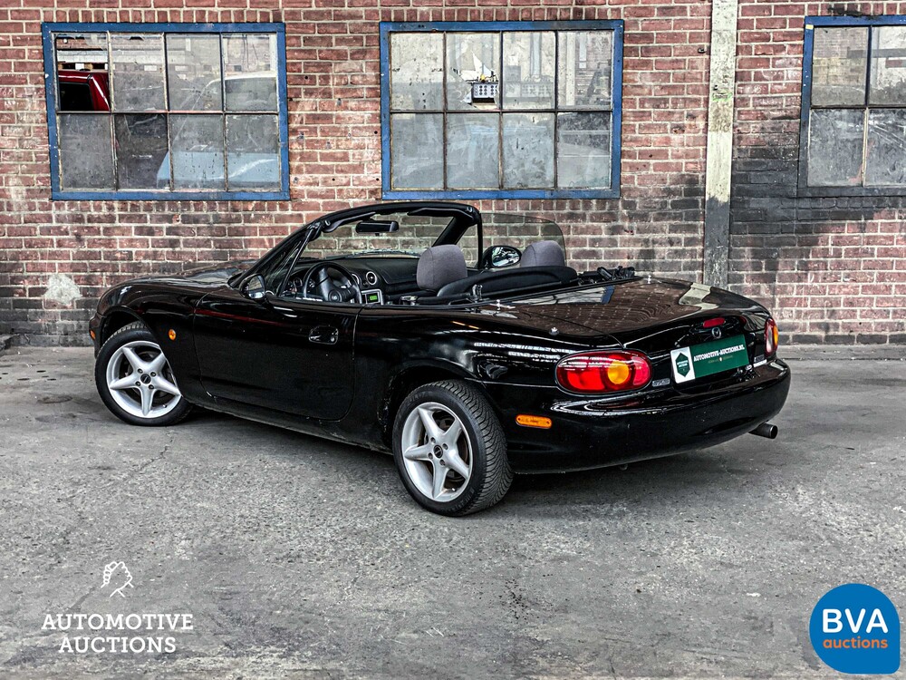 Mazda MX-5 1.6i 110 PS 1999, R-297-DF.