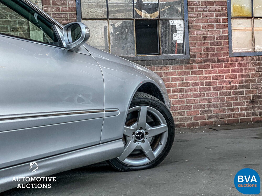 Mercedes-Benz CLK550 AMG Cabriolet 388pk 2006 -YOUNGTIMER-.