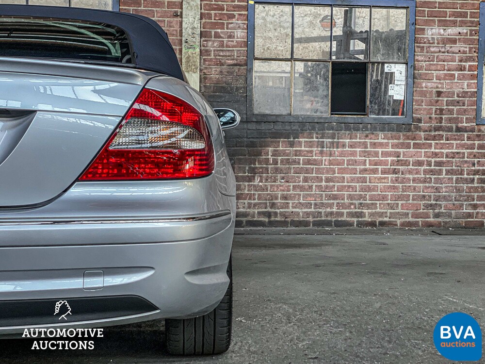 Mercedes-Benz CLK550 AMG Cabriolet 388pk 2006 -YOUNGTIMER-.