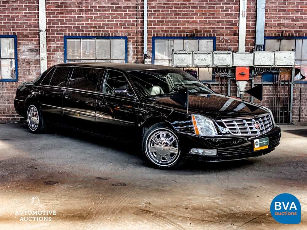 Cadillac DTS4.6 Begleitwagen Limousine 279 PS 2007, 98-XZN-7.
