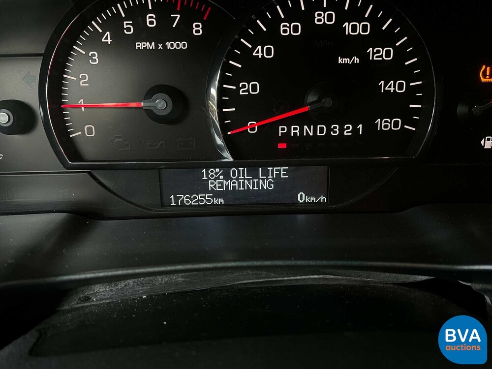 Cadillac DTS4.6 Begleitwagen Limousine 279 PS 2007, 98-XZN-7.