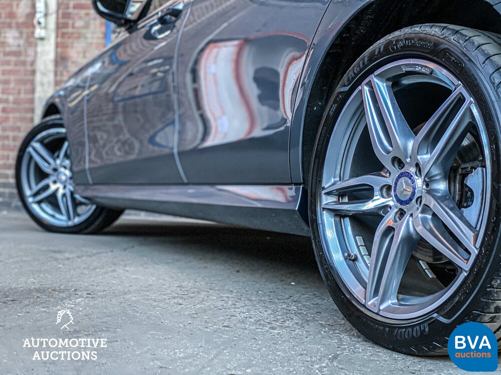 Mercedes-Benz E200d Limousine 136hp E-Class 2018.