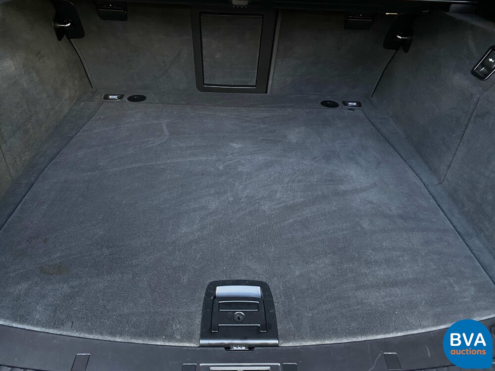 BMW 530i xDrive Touring High Executive E61 LCI 272pk 2007 -YOUNGTIMER-.